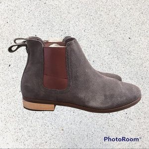 Tom’s suede ankle Boots
